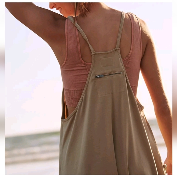 Free People - Movement - Kelp - Hot Shot Jumpsuit - Picture 3 of 7